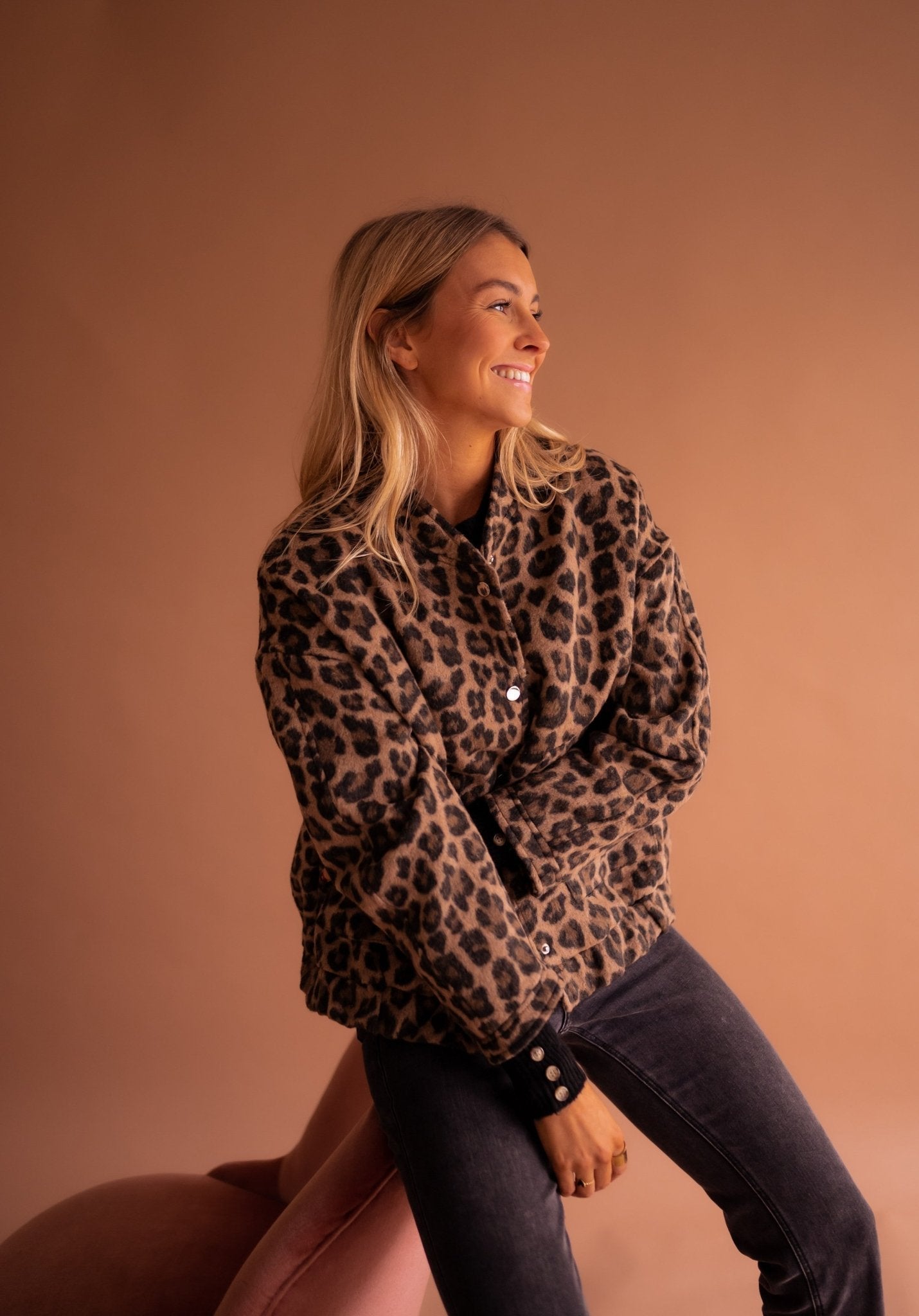 Luna | Trendy Jacket with Leopard Print